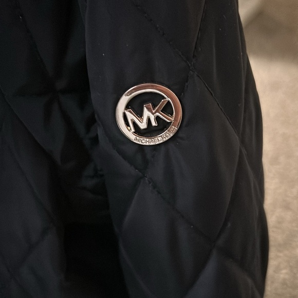 BRAND NEW MICHAEL KORS JACKET!! - Picture 8 of 11